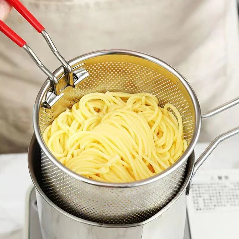 Hot Filter Pasta Spoon Frying Basket Oil Residue Colander Vegetable French Potato Chips Onion Rings Chicken Wings Snack Fried